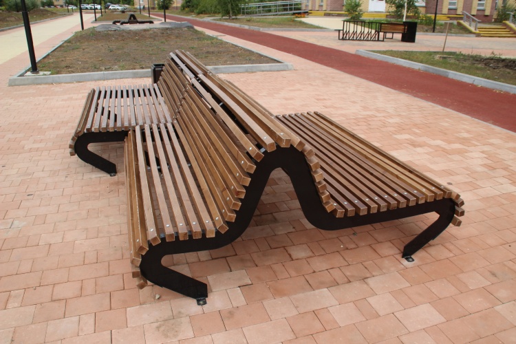 Бульвар в МКР-15 - 06.jpg Бульвар в МКР-15 - 06.jpg